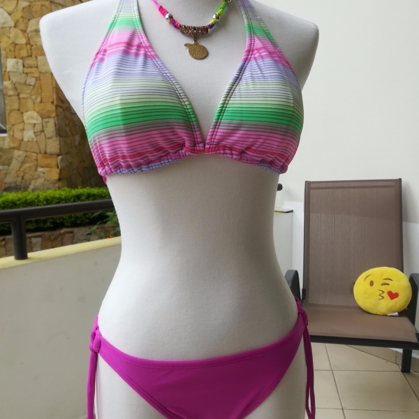 Bikini Triángulo